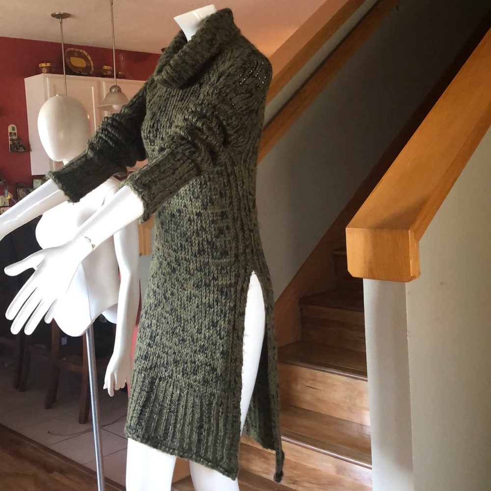 Long sweater - Picture 5 of 5